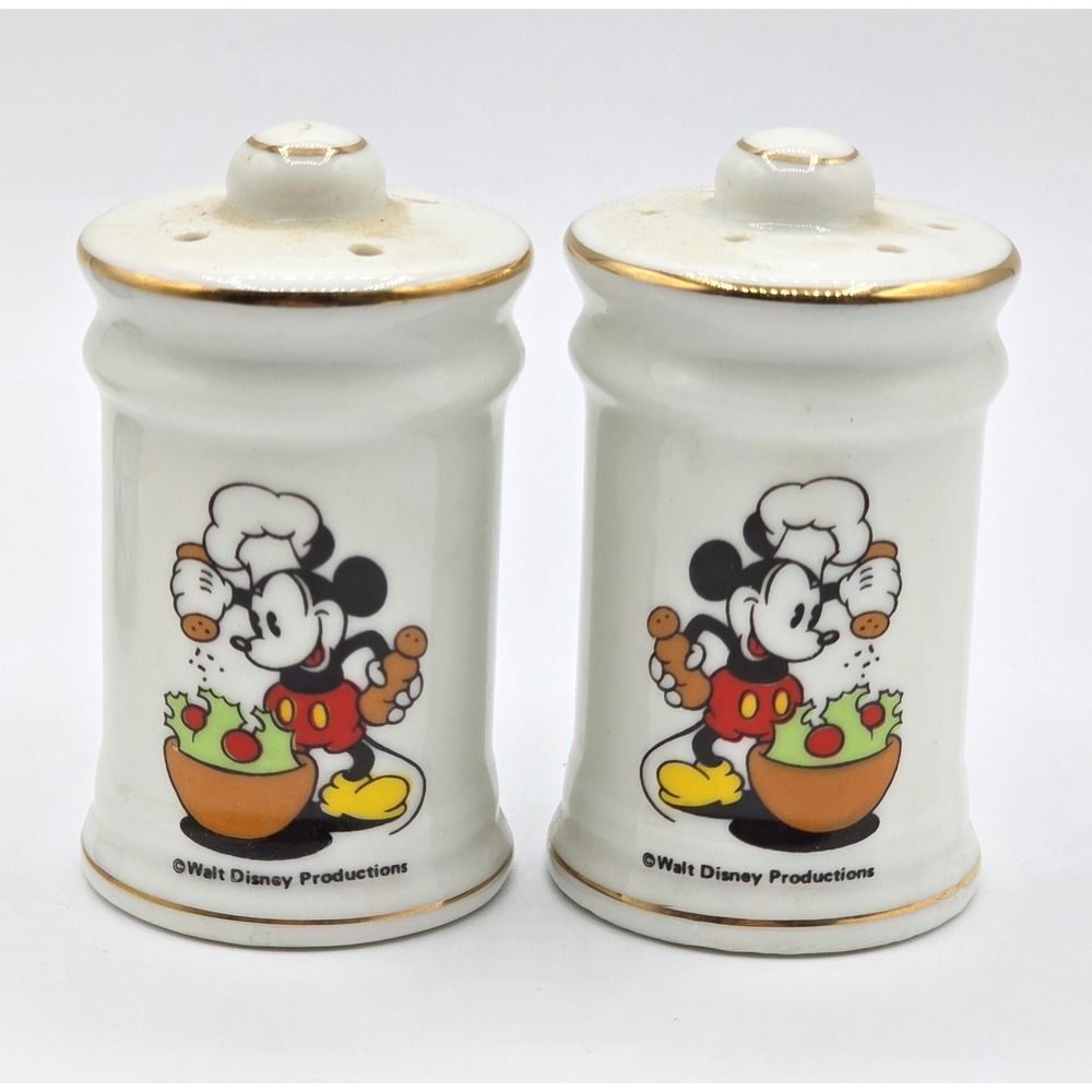 Vintage Walt Disney Productions Chef Mickey Mouse Salt Pepper Shakers Set
